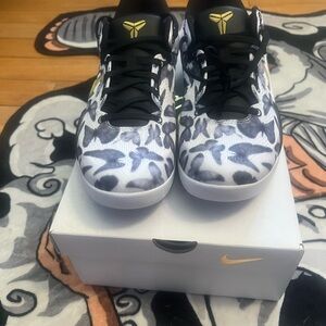 Nike Kobe Basketball Shoes - Black and White